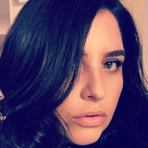 Meet your Posher, Shara